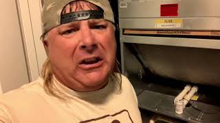 Donnie Baker says If you Believe in Social Distance then Back Off! #StateLaw!
