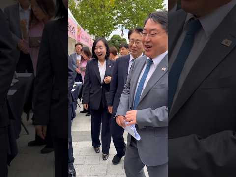 안성맞춤 윤종군 의원 지역 장터에 도착한 국회의원 클라이언트 박희승,권필승 ,전은수,허영 의원 #shorts