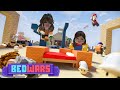 Playing bedwars with Melissa