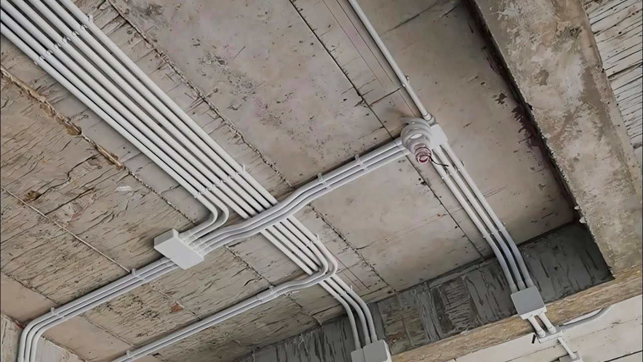 تمديدات الكهرباء المعلقة ؟  طريقه تاسيس  الكهرباء المعلقة في السقف الخرساني 