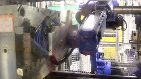 Robot Loading grid for insert moulding