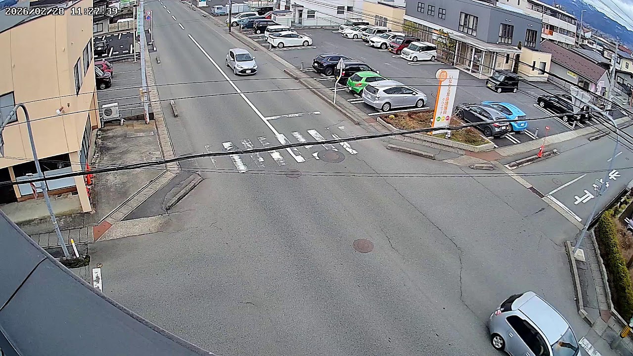山形県山形市篭田交差点ライブカメラ Yamagata Yamagatashi Live camera.world.cam