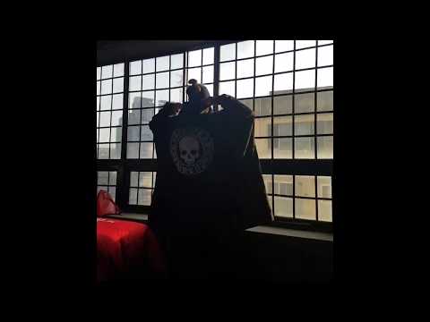 [바이더알 ByTheR] 해골 로고 오버사이즈 바람막이 코트 The R 피팅 Skull Logo Printing Reflective Windbreaker Model Fittings