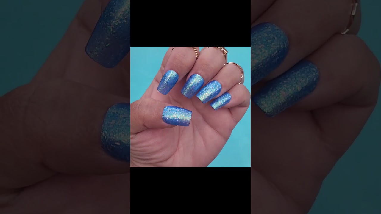 Aura Bloom Polish: Glitz & Glam: Gasp Swatched (gifted) 