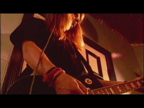 Pilke silmäkulmassa