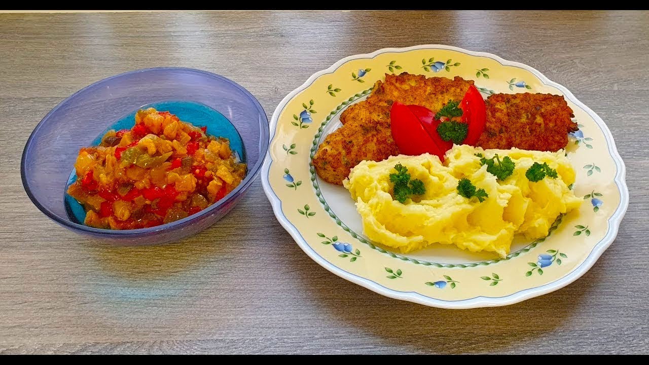 Котлеты из куриного филе с пюрешечкой!Вкусный Обед!