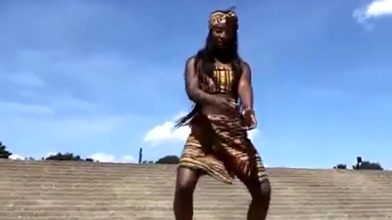 CEECEE DETROYS BALOBA!! WATCH HER GO!! African Dance Music