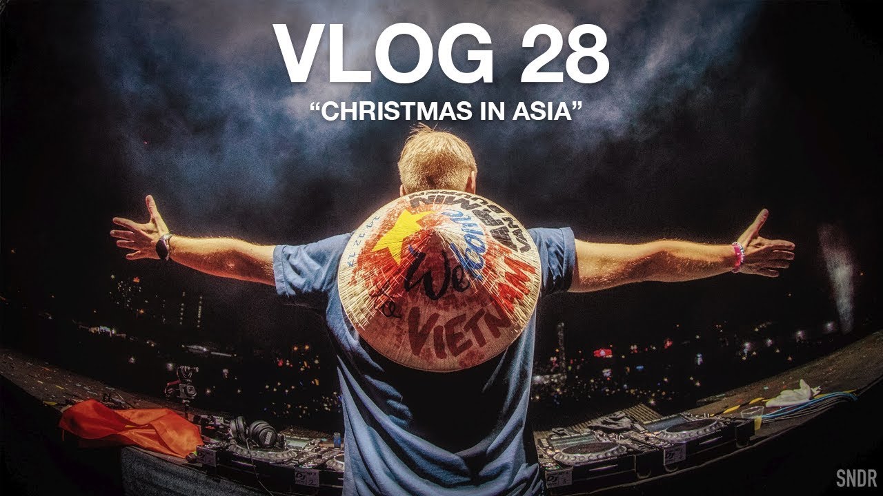 VLOG #28: Christmas In Asia - YouTube