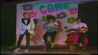 1988 FH Pi Beta Phi Atius Sachem Moms Day Sing