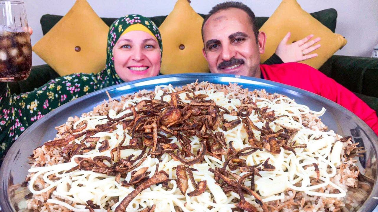 تحدى الاكل الشعبى🥘 المصرى (كشرى بالدقه) للفخامه عنوان👌