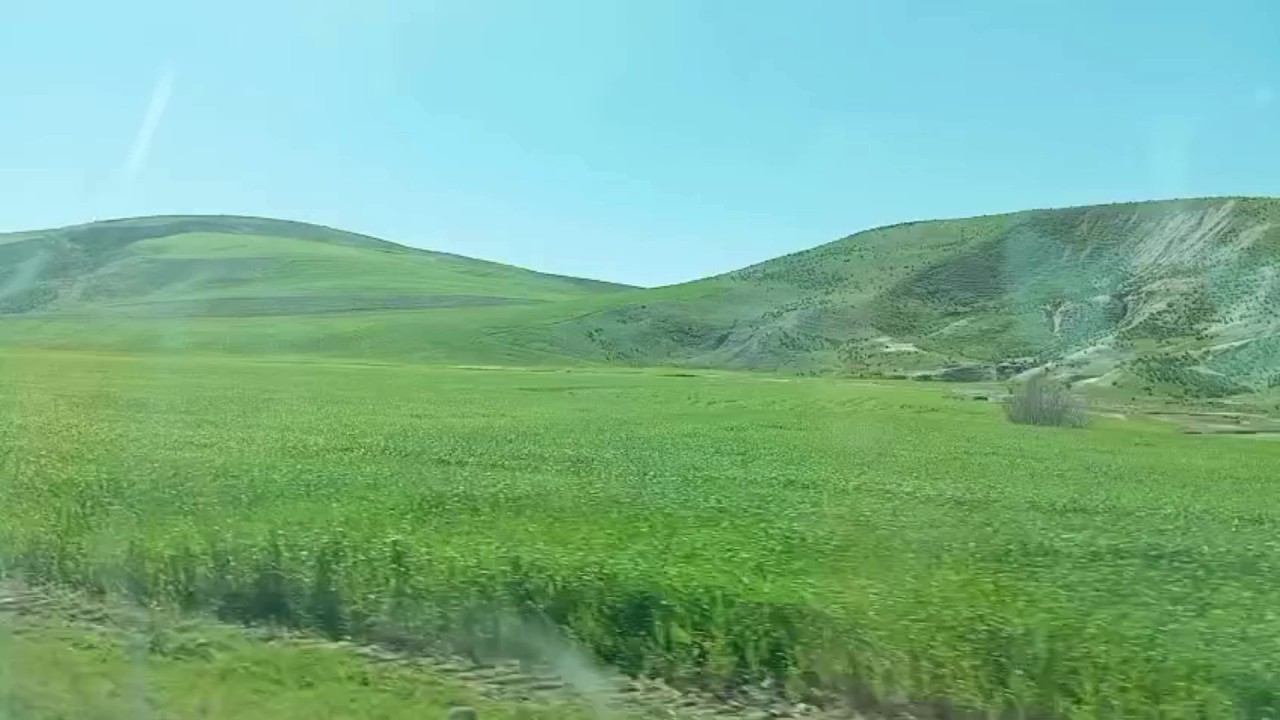 رحلة تأملية في قلب الطبيعة المغربية | لحظات من الهدوء والجمال