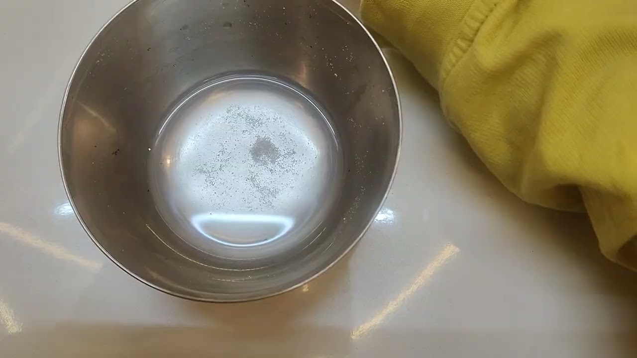 Homemade slime activator sirf salt or water or detergent ka surf ka use karta hai