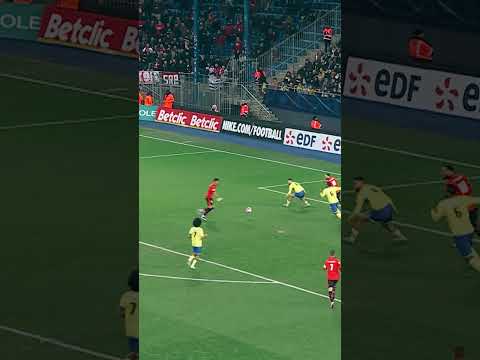Le coup de canon d'Ibra Salah à Bonal Le coup de canon d'Ibra Salah à Bonal Thumbnail