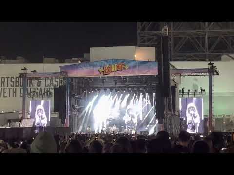 Paramore “Misery Business” (Adjacent Fest 5/27/23)