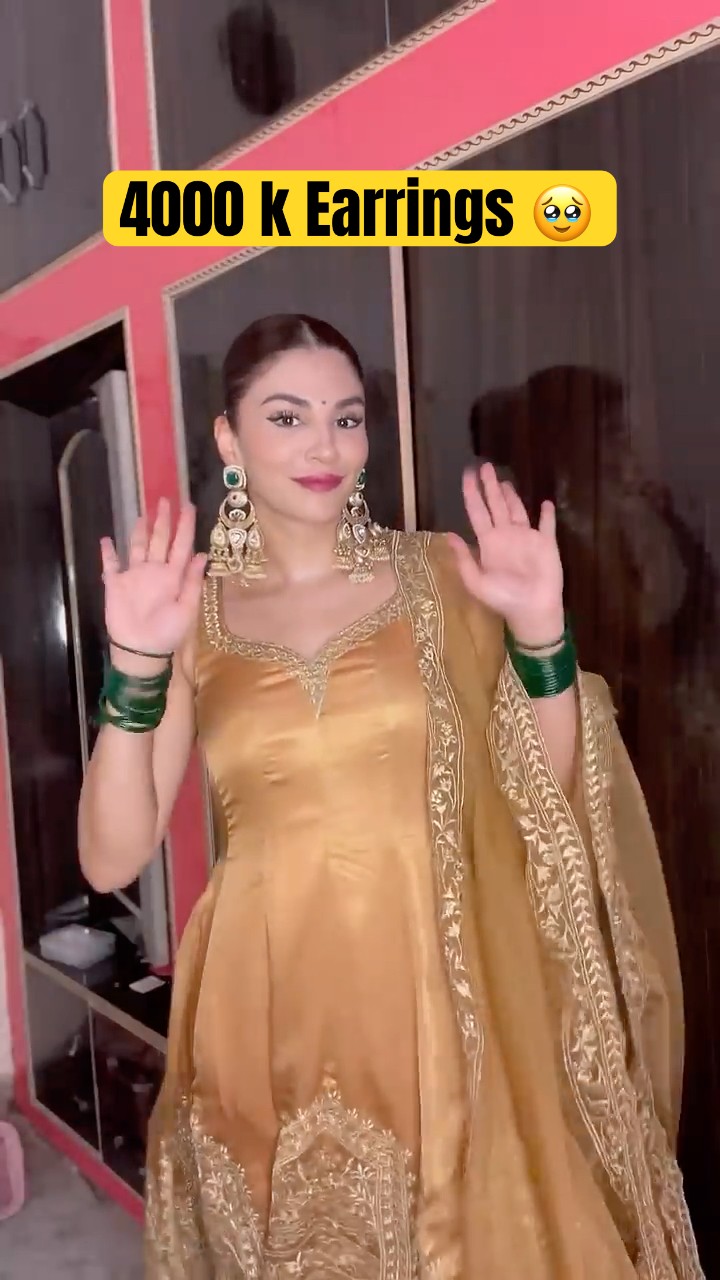 Agle janam bhi ladki hi banna chahungi ?? #priyankatyagi #ashortaday #shorts