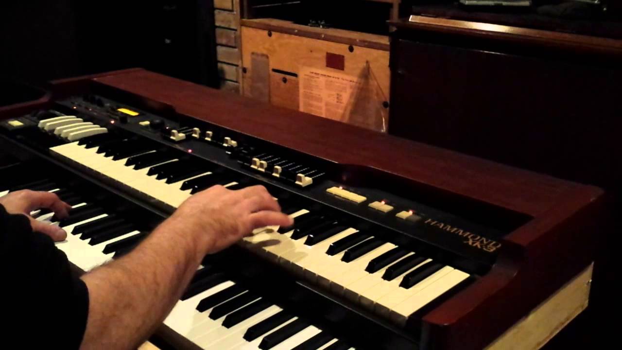 Homemade Lower Manual for Hammond XK3 w Leslie 122 (CAM audio)