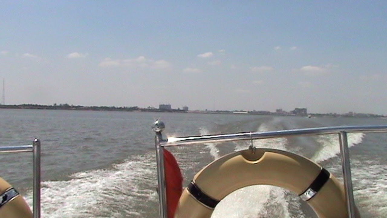 Thailand 30: Chaing Mai: bus to Tha Ton: beautiful Phra Chedi Kaew & river boat to Chiang RaiSD 480p