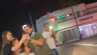 Miami Sokaklarinda Erik Dalı .Abdpost