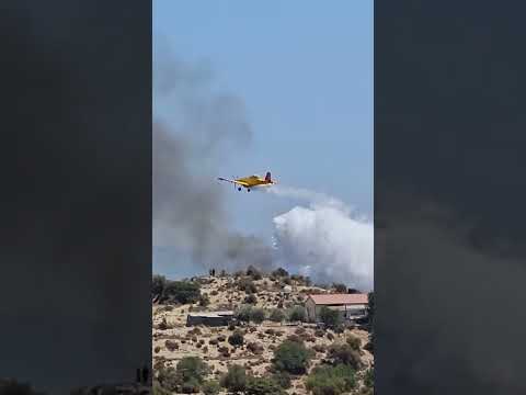 Cyprus fire airplanes