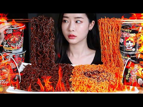 ASMR ?GHOST PEPPER NOODLES CHALLENGE! THE SPICIEST CUP NOODLES IN THE WORLD ? WITH FIRE NOODLES!