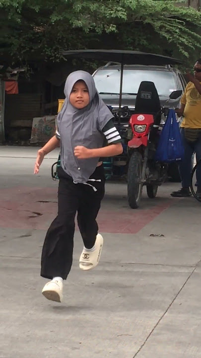 Pag may nakikitang matatanda na nasa lansangan, iiyak talaga yan pag hindi niya naabutan ng pera🥺