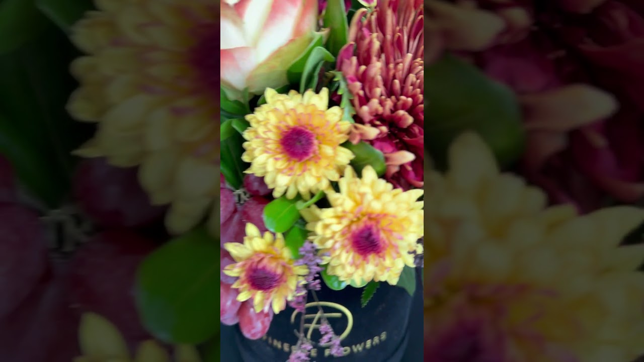 Finesse Flowers - Flower Shop Calgary Delivery Order 403-454-0844🌐 www.finesseflowers.ca