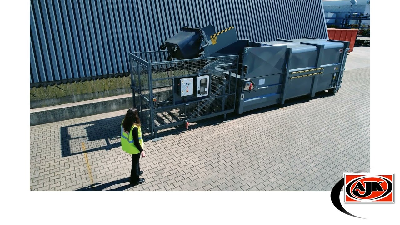 Contrôle d'accès et pesée de bacs roulants avec compacteur à déchets