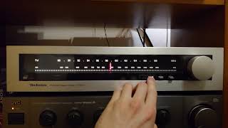 Technics ST-8011 Vintage Tuner - YouTube