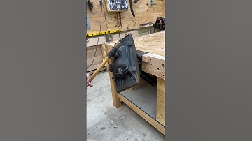 In 1891 the greatest vise ever made was invented. The Emmerts “turtle back” pattern makers vise.