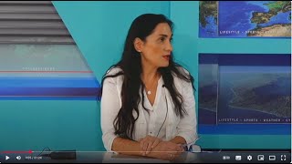 Η ΚΑΘΗΓΗΤΡΙΑ ΠΑΡΑΔΟΣΙΑΚΩΝ ΧΟΡΩΝ ΣΤ ΞΙΑΡΧΟΥ ΣΤΟ ΚΑΝΑΛΙ ΤΗΣ ΣΑΝΤΟΡΙΝΗΣ