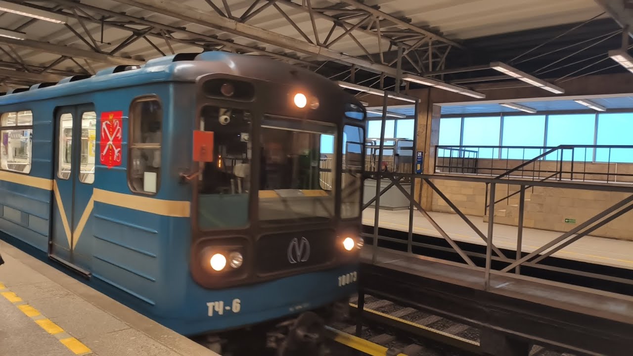 Поездка на Номерном. В вагоне 81-717 10073. Купчино - Звёздная