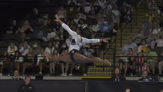 Simone biles floor routine is insane!