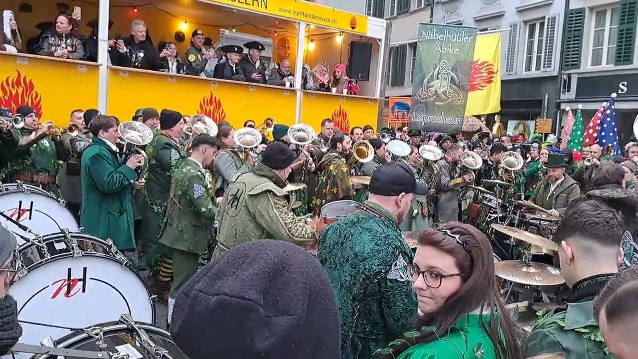 Näbelhüüler Ebikon -- Baba Yetu / Christopher Tin