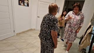 Накрыли стол на игрени