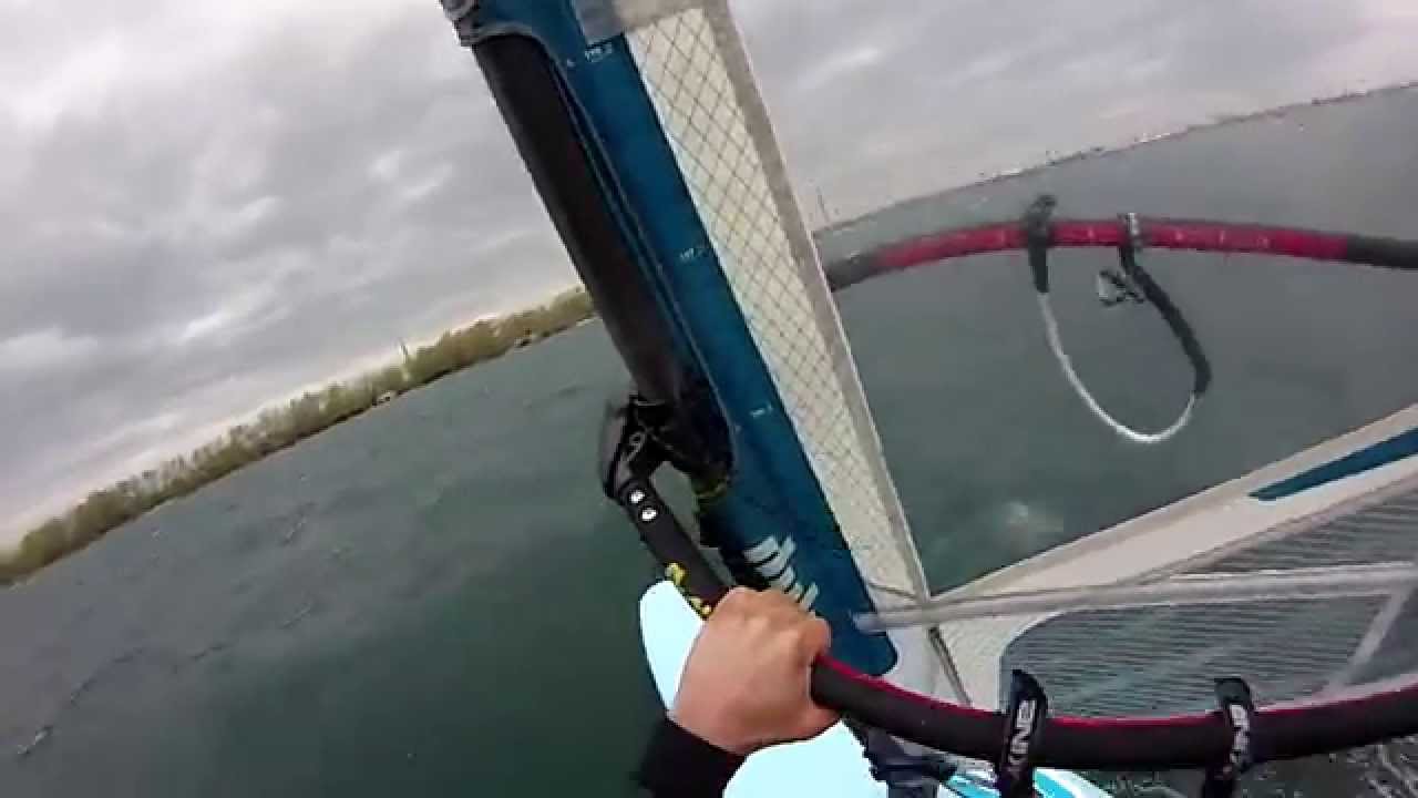 Windsurf Across Lake Ontario in 4 Minutes!!! YouTube