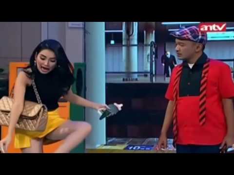 Terekam kamera!! kelakuan tak senonoh ayu ting_ ting saat live di pesbuker