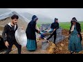 Experience the Thrill: Nomadic Living in a Tent with Mohammad Reza and Zainab during Heavy Rain