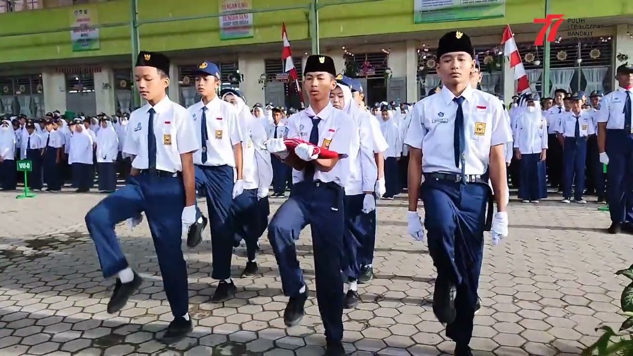 UPACARA HUT RI KE - 77 | SMP NEGERI 5 PADANG