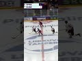 Turnover, perfect set-up play and an even better finish 💪🚨