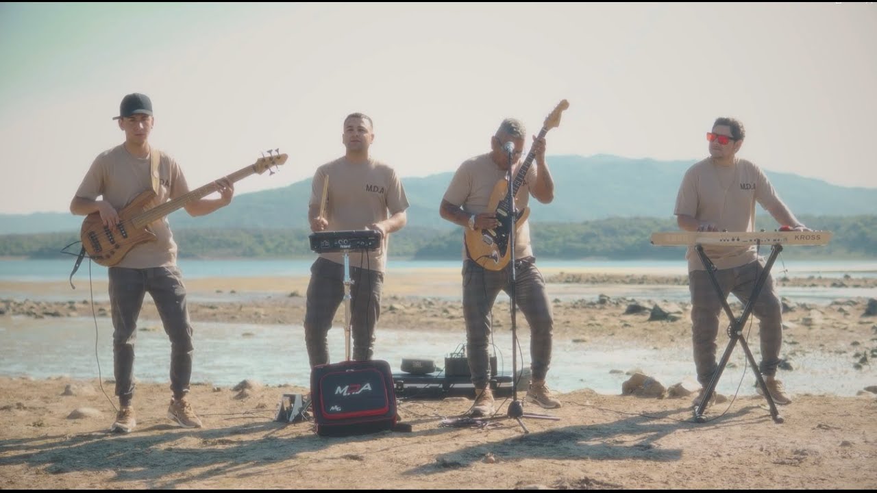 M.D.A, Level Z Music Sessions, Parte 8, Homenaje a Carlos Chavez