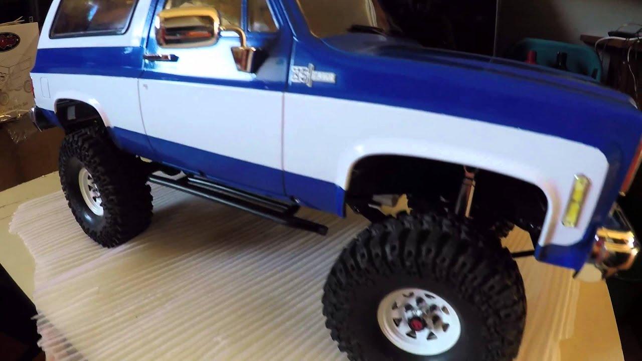 RC4WD Chevy K5 Center Mounts Trailfinder 2 Chassis - YouTube