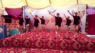 Allah o akbar performance by students of (vision islamic school) screenshot 2