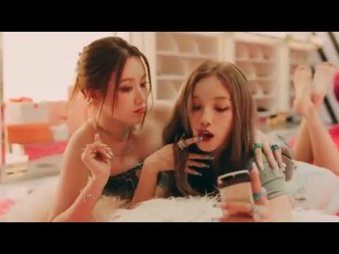 [認人認聲+韓英中字幕] (여자)아이들((G)I-DLE) “Queencard” MV