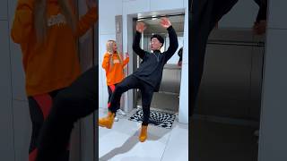 What time did you see this video? ✍🏼⏰😱🤯🤣 #elevatorprank #shorts