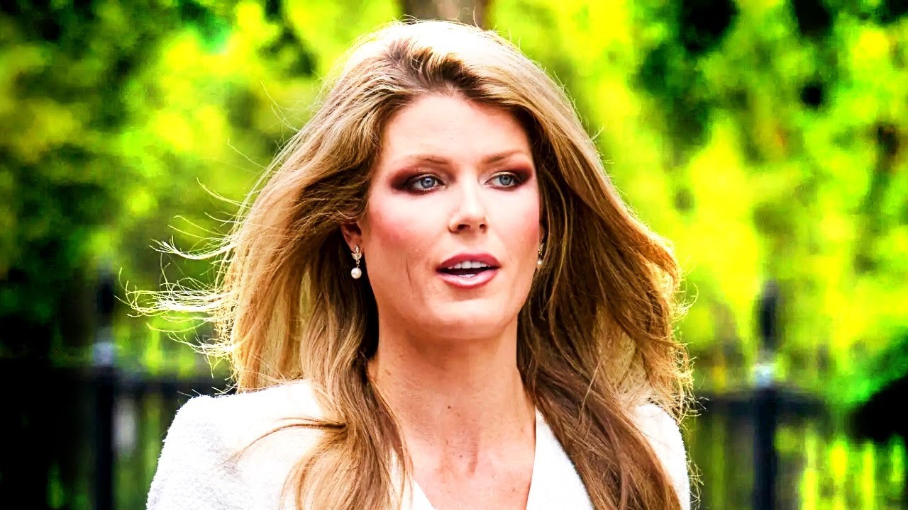 Lindsey Halligan Leaves DOJ Role in Sudden, Controversial Departure