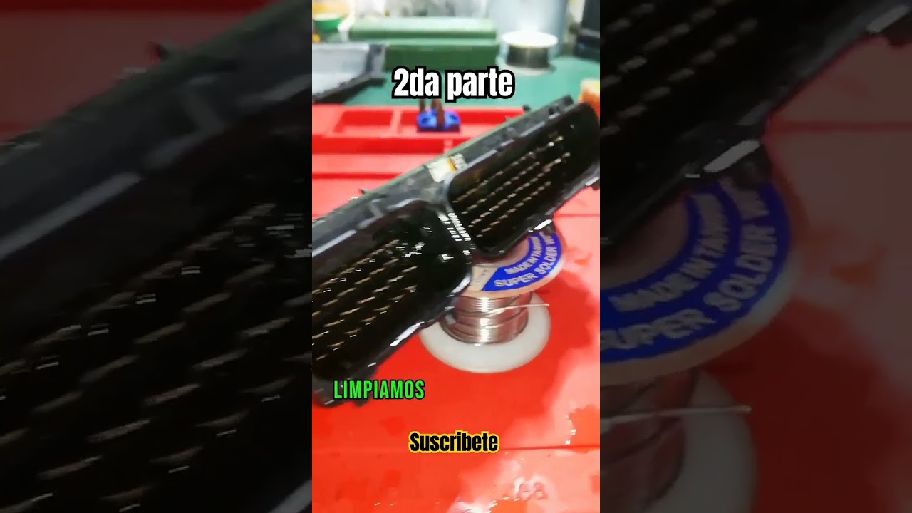 mira como esta pcm se daño por agua 