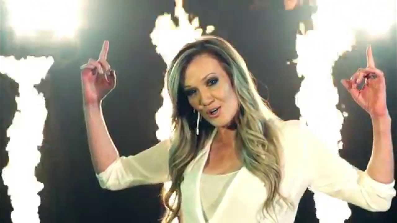 Juanita du Plessis - Hambamba (OFFICIAL MUSIC VIDEO) Juanita du Plessis - Hambamba (OFFICIAL MUSIC VIDEO)