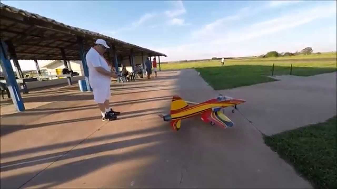Inacreditáveis 504 km/hora RC JET