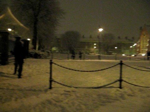 Queen's University Belfast ( christmas snow )