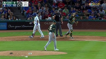 OAK@TEX: Hahn fans Andrus to end the 7th inning